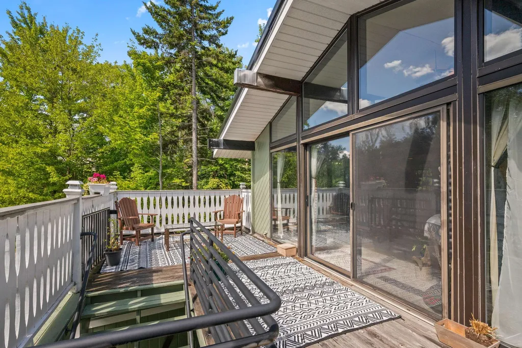 95 Noyes Street Bethlehem NH 03574