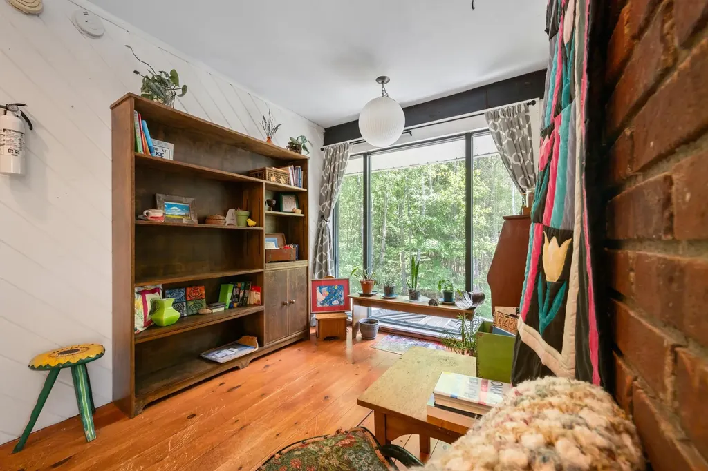 95 Noyes Street Bethlehem NH 03574