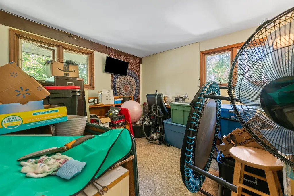 95 Noyes Street Bethlehem NH 03574