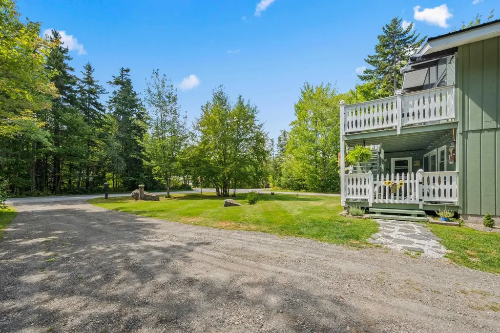 95 Noyes Street Bethlehem NH 03574