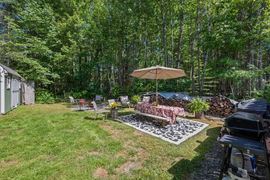 95 Noyes Street Bethlehem NH 03574