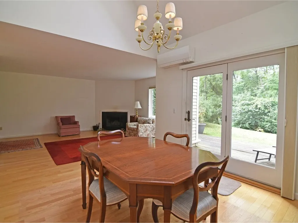 132 Covington Lane Shelburne VT 05482