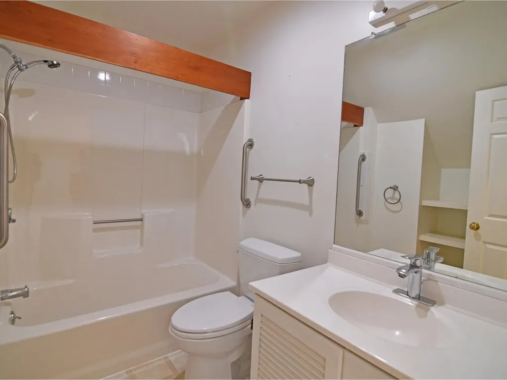 132 Covington Lane Shelburne VT 05482