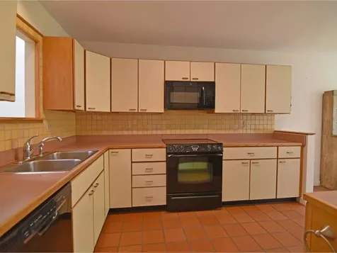 132 Covington Lane Shelburne VT 05482