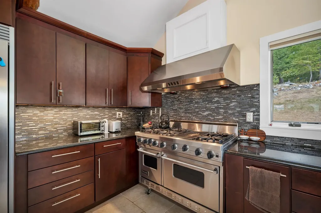 242 Jerusalem Road Canaan NH 03741