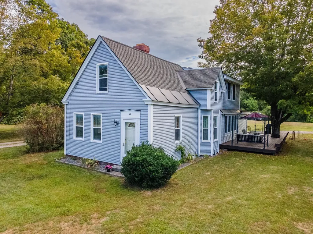 28 Village Road Surry NH 03431