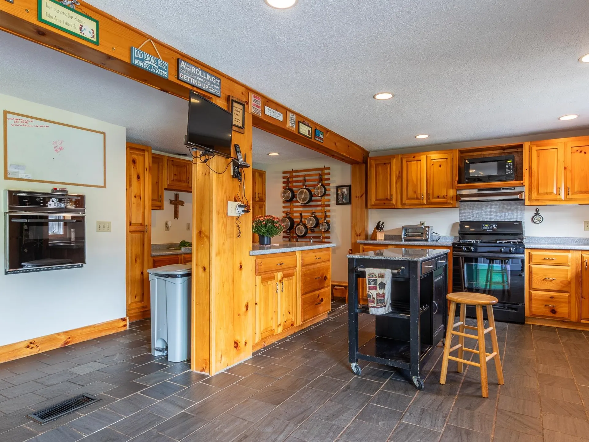 28 Village Road Surry NH 03431