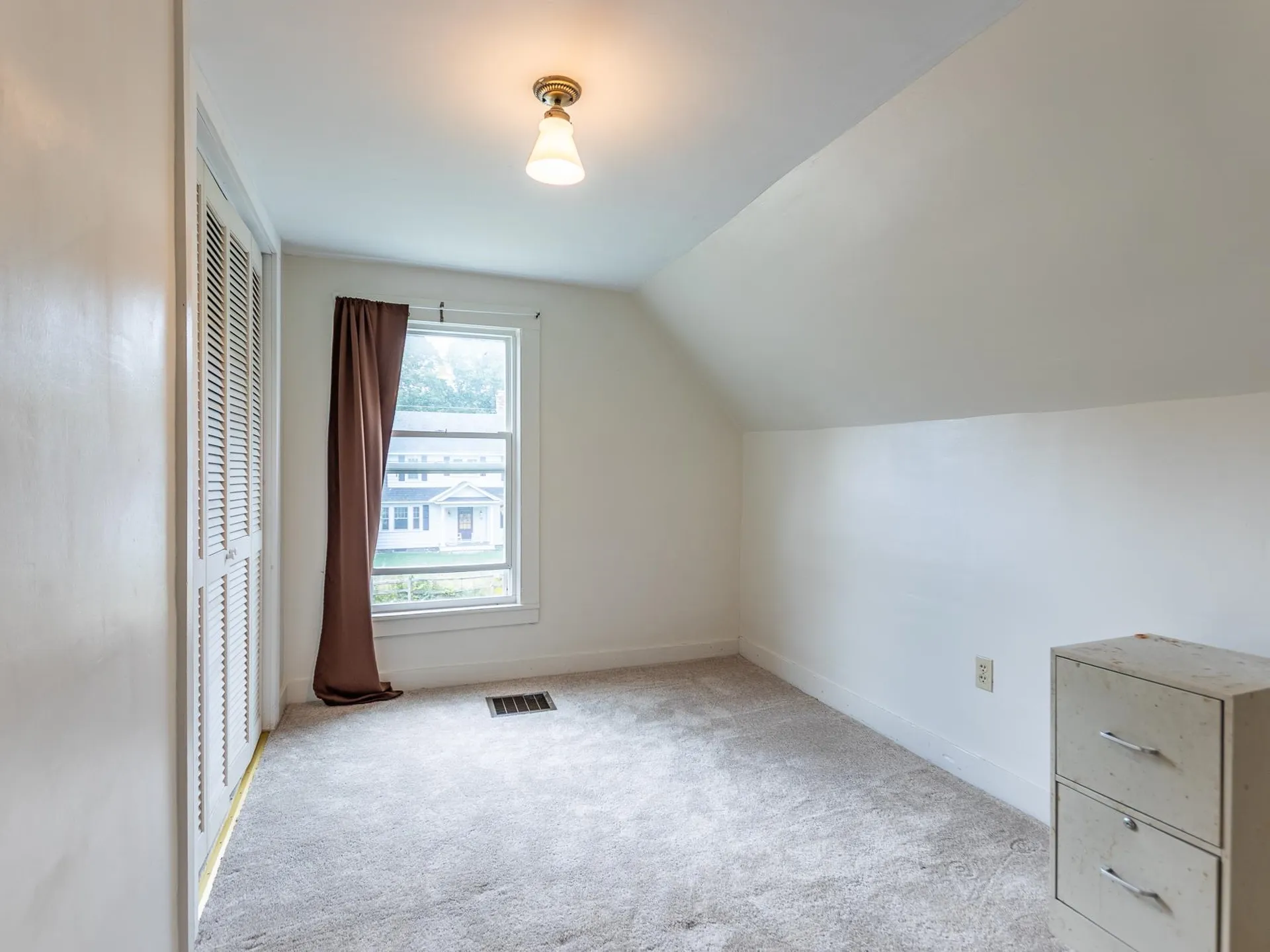 28 Village Road Surry NH 03431