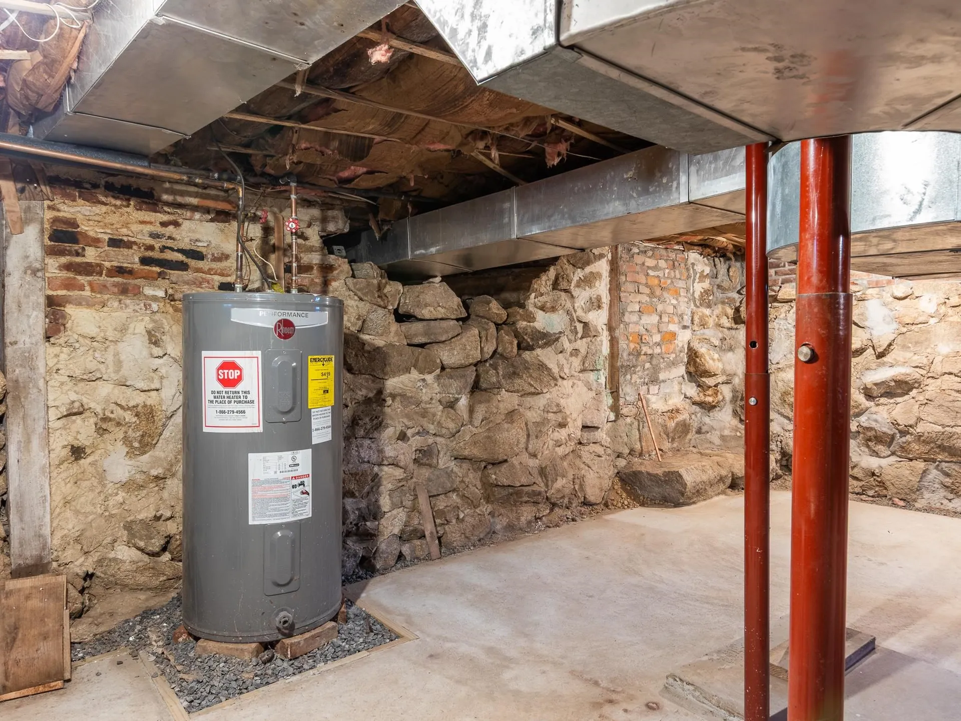 28 Village Road Surry NH 03431