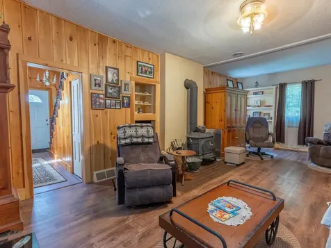 28 Village Road Surry NH 03431