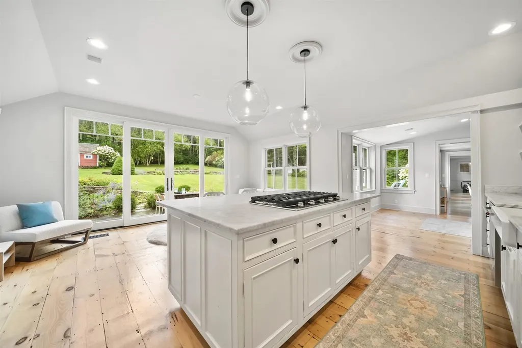 139 Prospect Street Manchester VT 05254