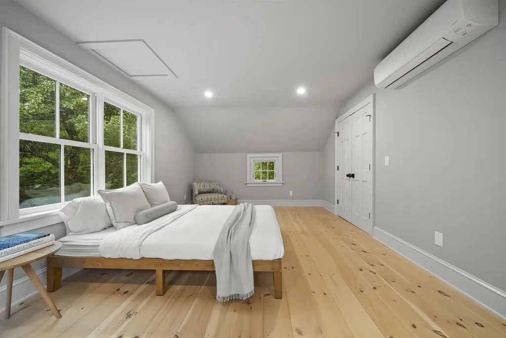 139 Prospect Street Manchester VT 05254