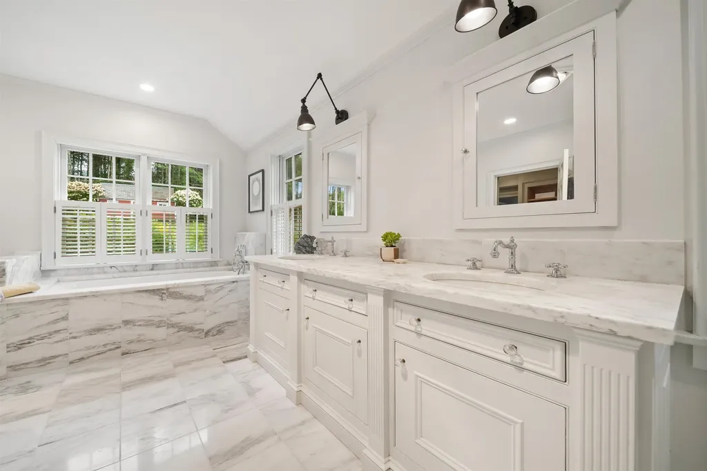 139 Prospect Street Manchester VT 05254