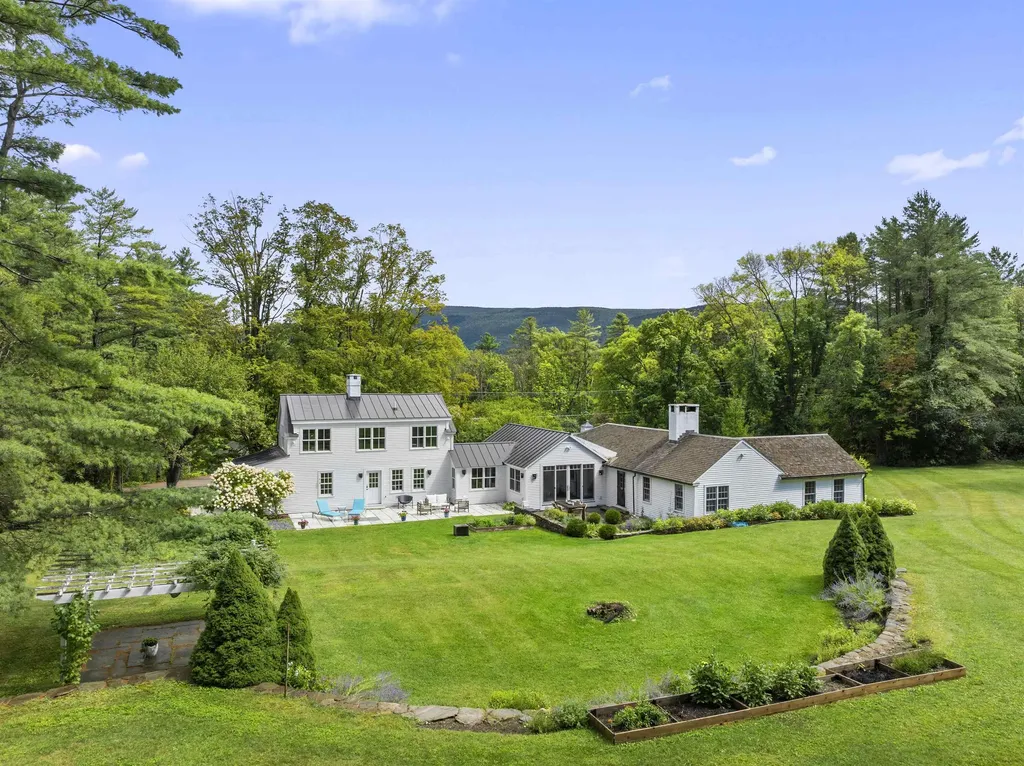 139 Prospect Street Manchester VT 05254