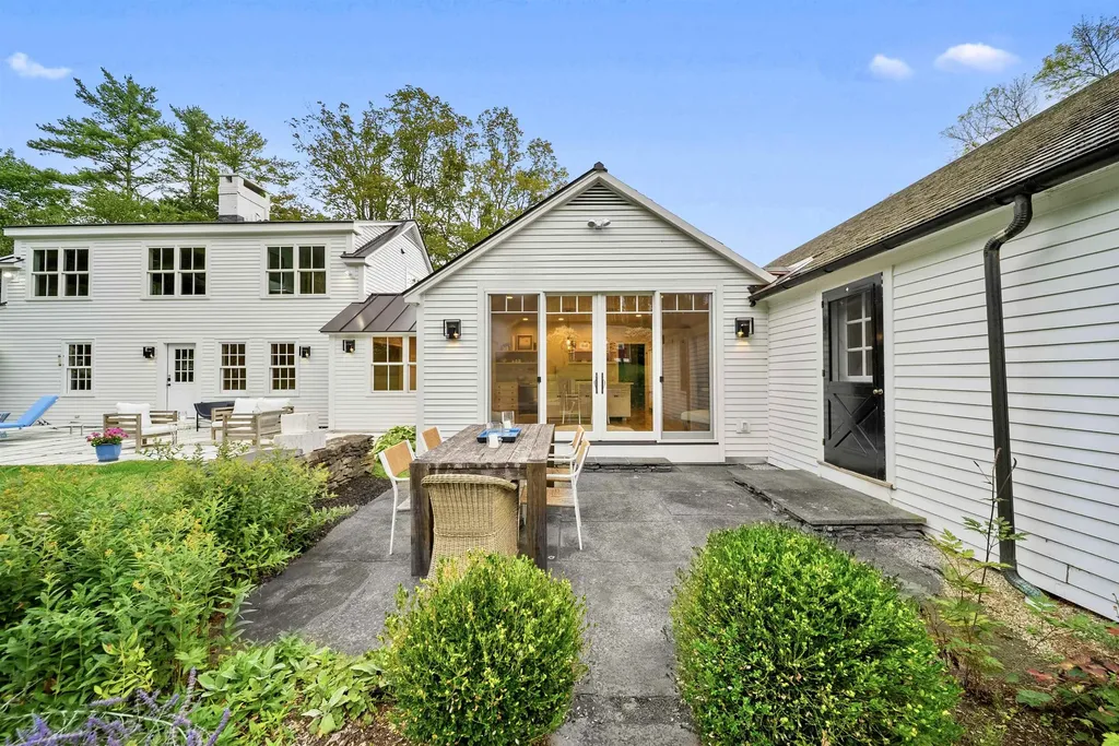 139 Prospect Street Manchester VT 05254