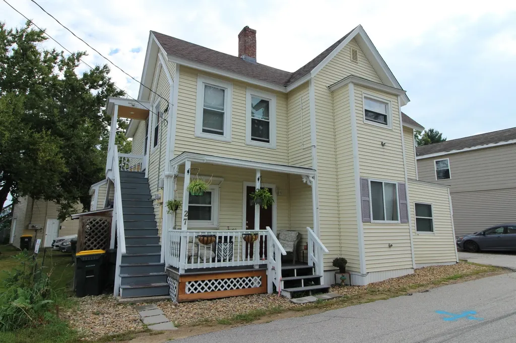 27 Centenary Avenue Laconia NH 03246