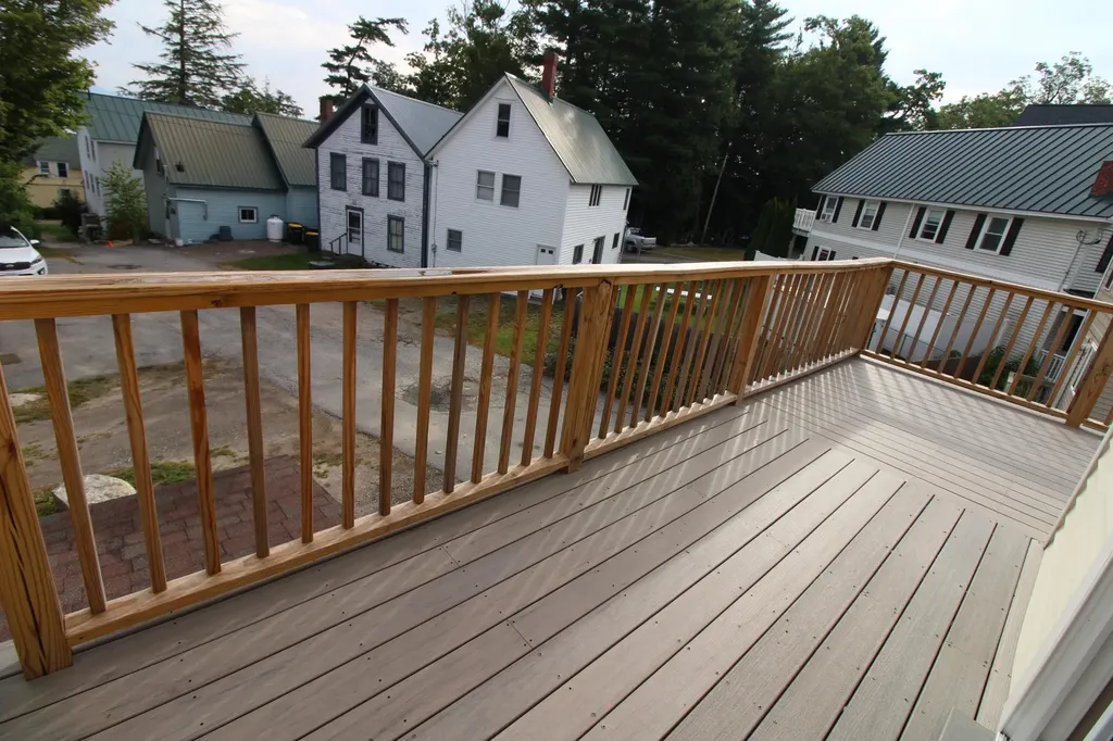 27 Centenary Avenue Laconia NH 03246