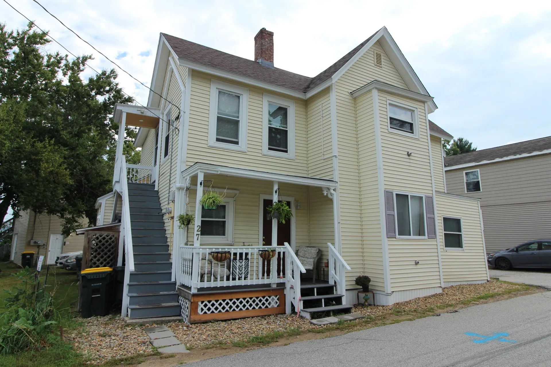 27 Centenary Avenue Laconia NH 03246