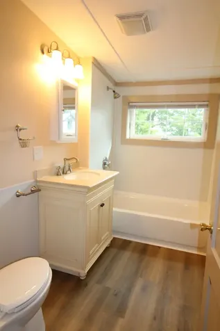 27 Centenary Avenue Laconia NH 03246