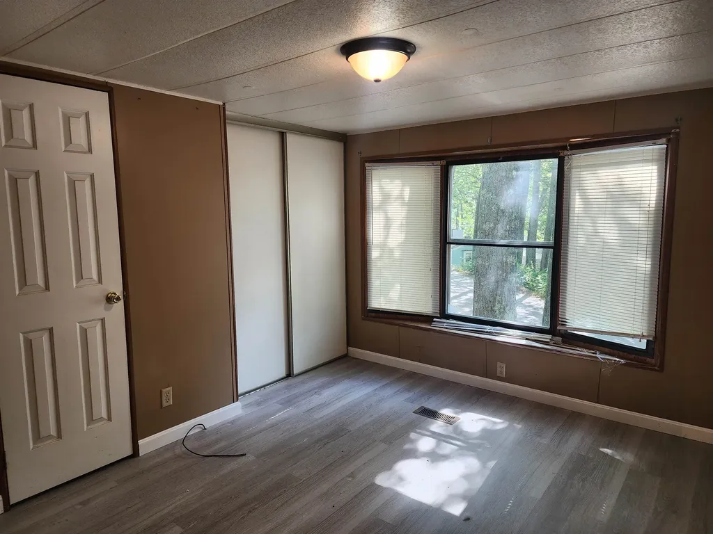 9 Sargent Place Gilford NH 03249