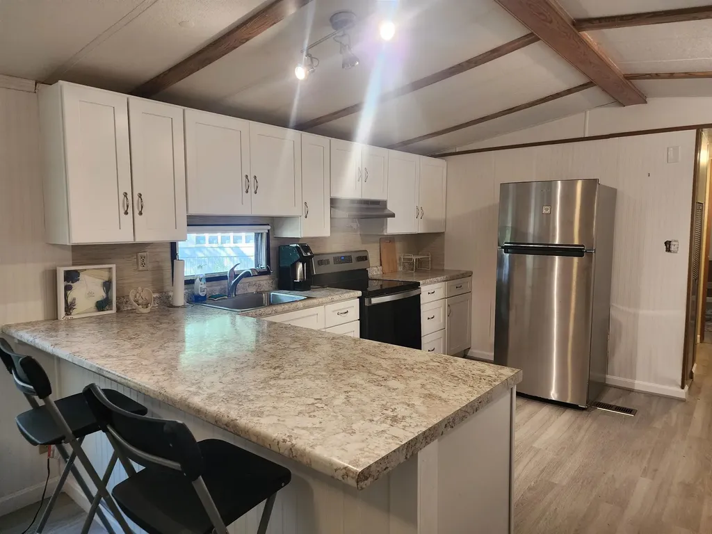 9 Sargent Place Gilford NH 03249