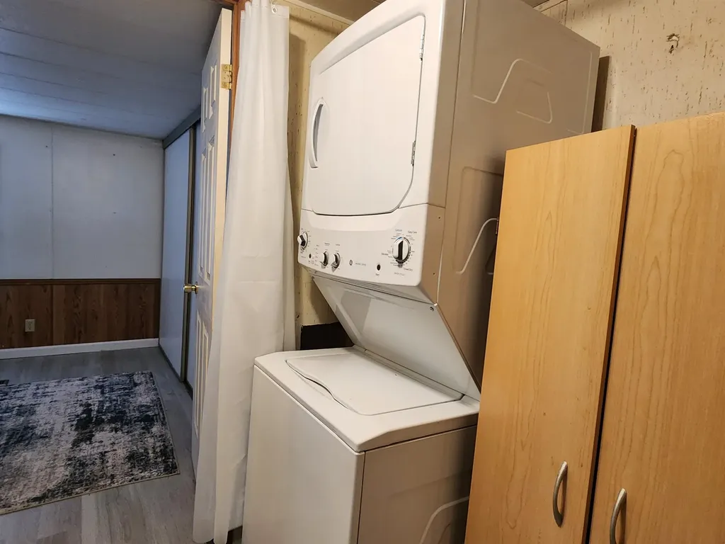 9 Sargent Place Gilford NH 03249