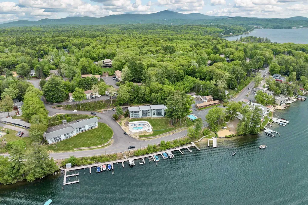 883 Weirs Boulevard Laconia NH 03246