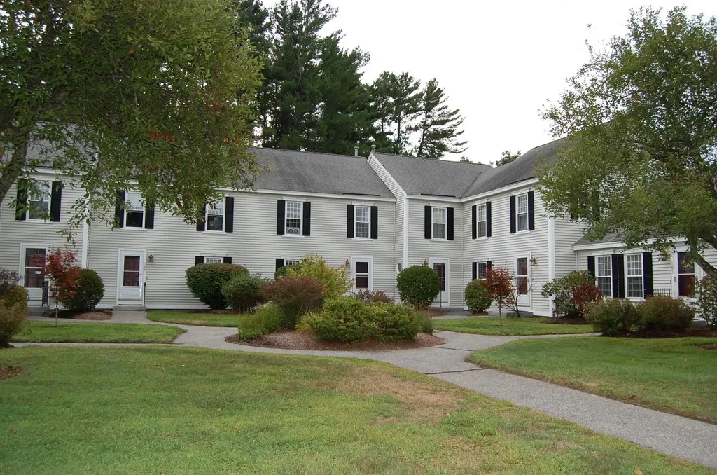 104 River Grant Drive Hopkinton NH 03229