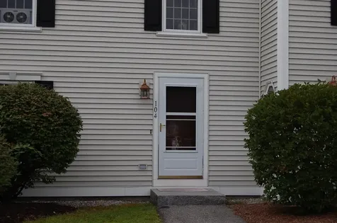 104 River Grant Drive Hopkinton NH 03229