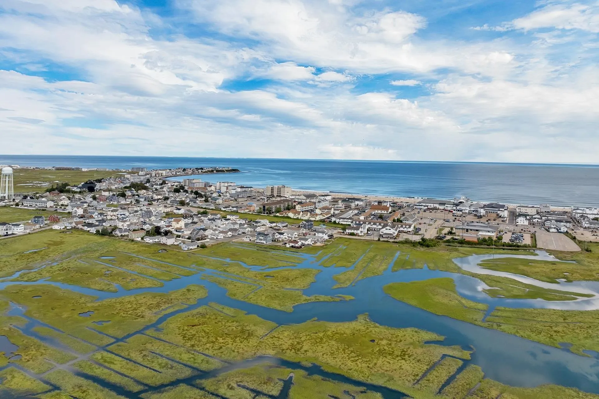 190 Island Path Hampton NH 03842