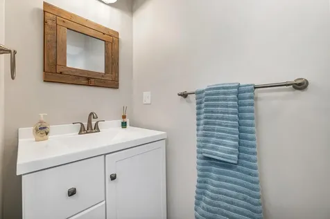 190 Island Path Hampton NH 03842