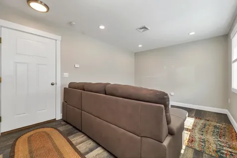 190 Island Path Hampton NH 03842