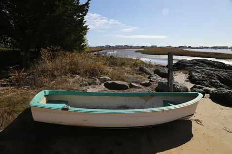 190 Island Path Hampton NH 03842