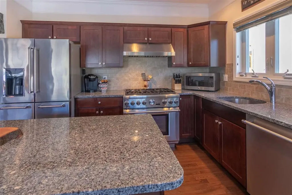 3 Forest Pine Spur Lincoln NH 03251