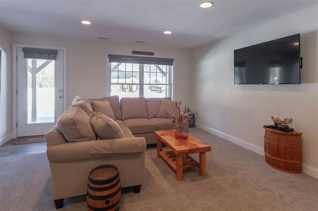 3 Forest Pine Spur Lincoln NH 03251