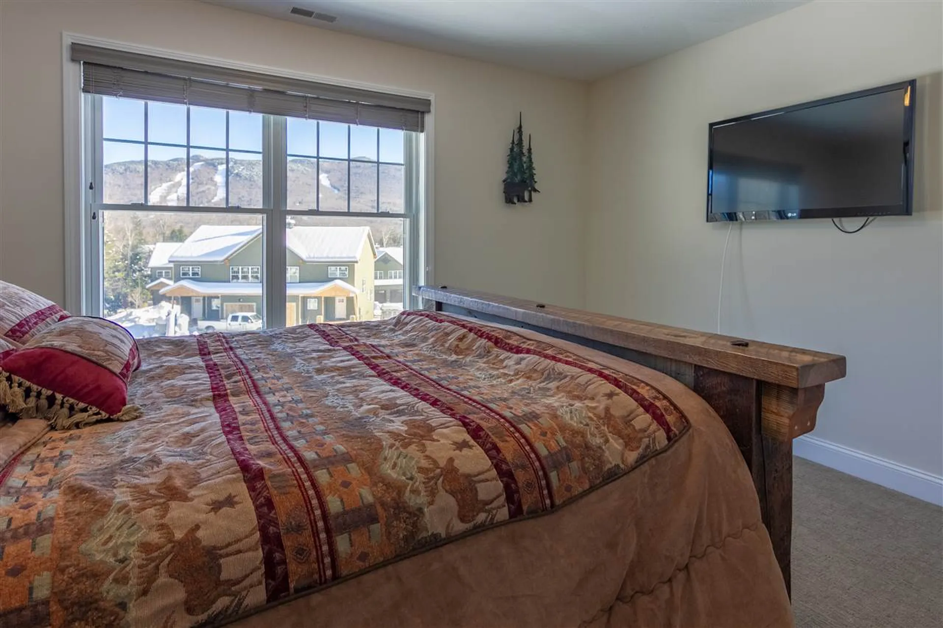 3 Forest Pine Spur Lincoln NH 03251