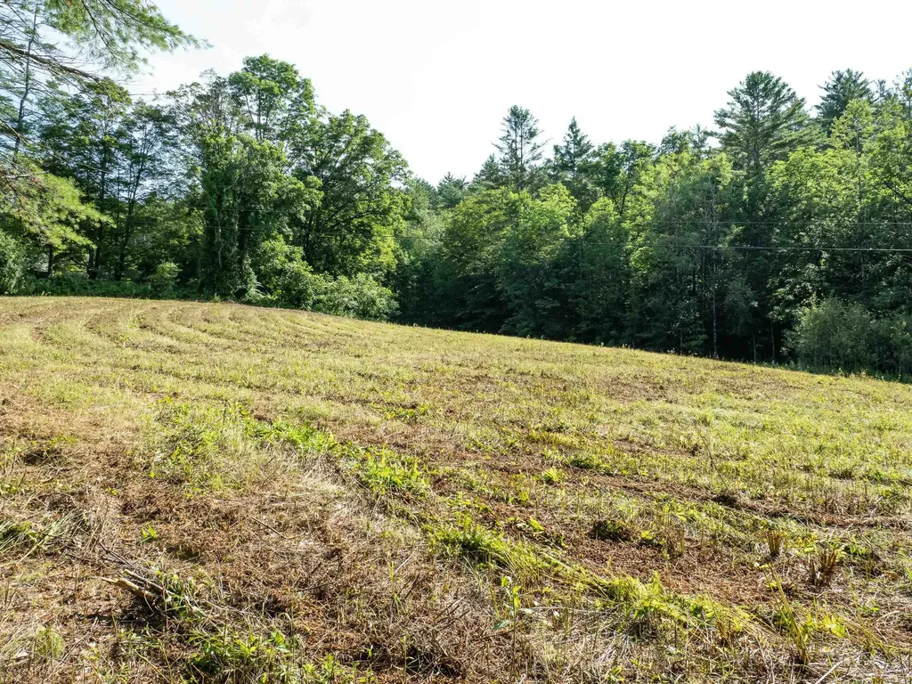 918 Lovers Lane Road Chester VT 05143