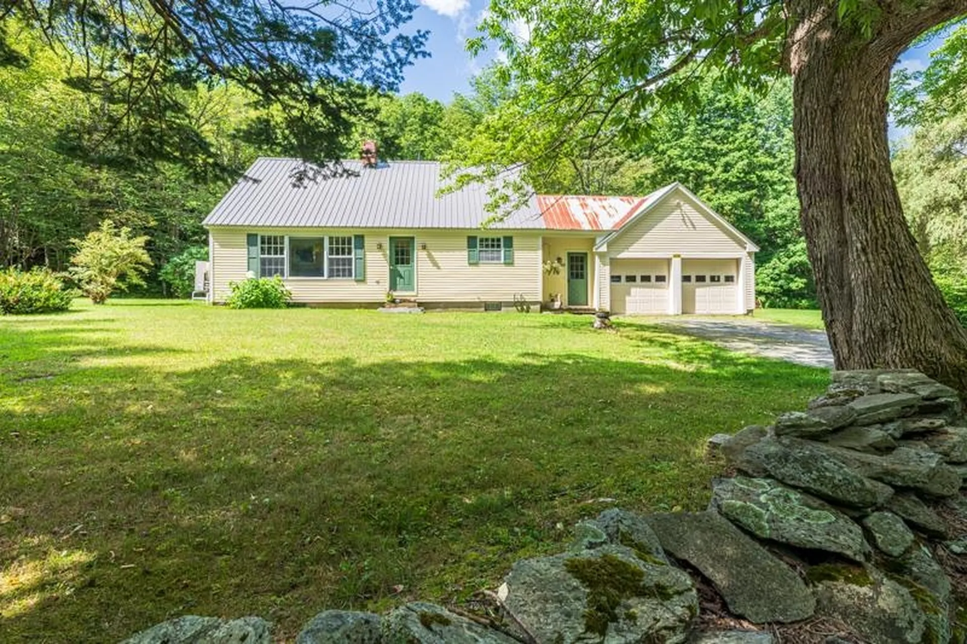 528 Vt Route 121 Windham VT 05148