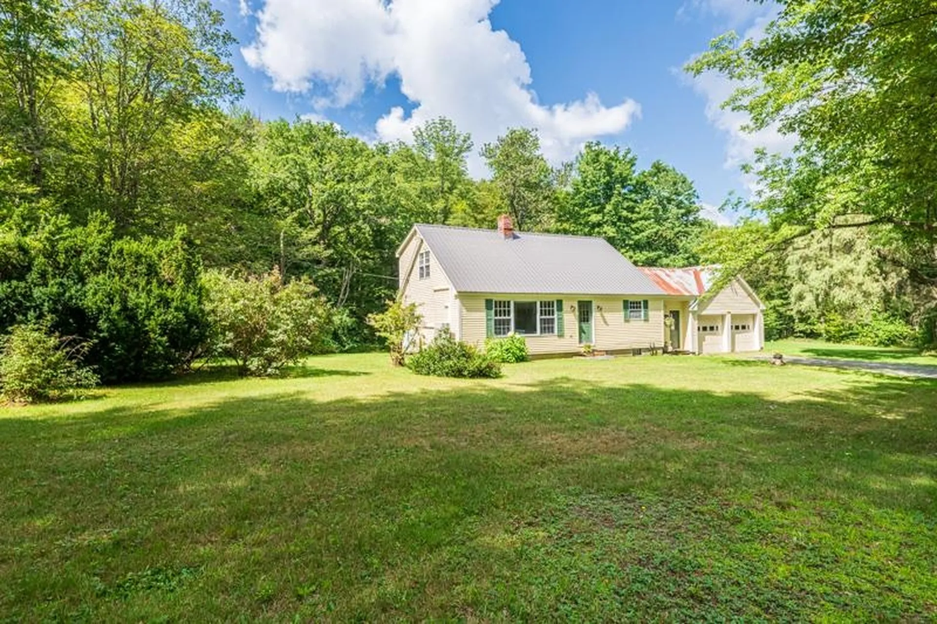 528 Vt Route 121 Windham VT 05148