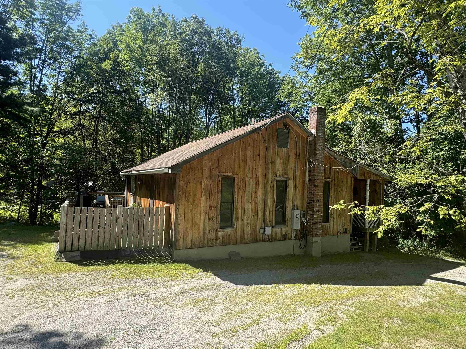 17 South Hill Street Ludlow VT 05149