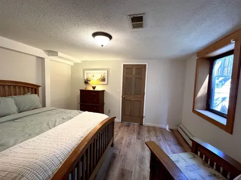 17 South Hill Street Ludlow VT 05149