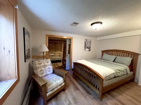 17 South Hill Street Ludlow VT 05149