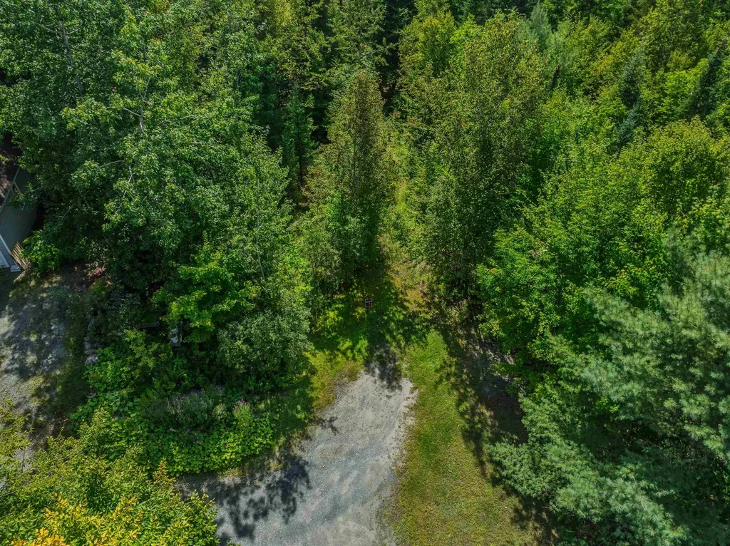 28 Gould Road Whitefield NH 03598