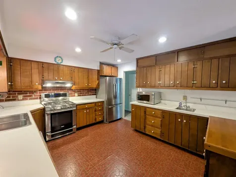 69 Stevens Road Charlestown NH 03603