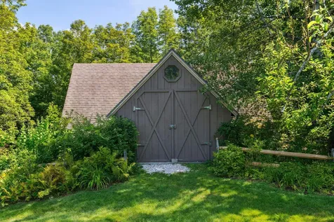 5 Saddle Run Road Hanover NH 03755