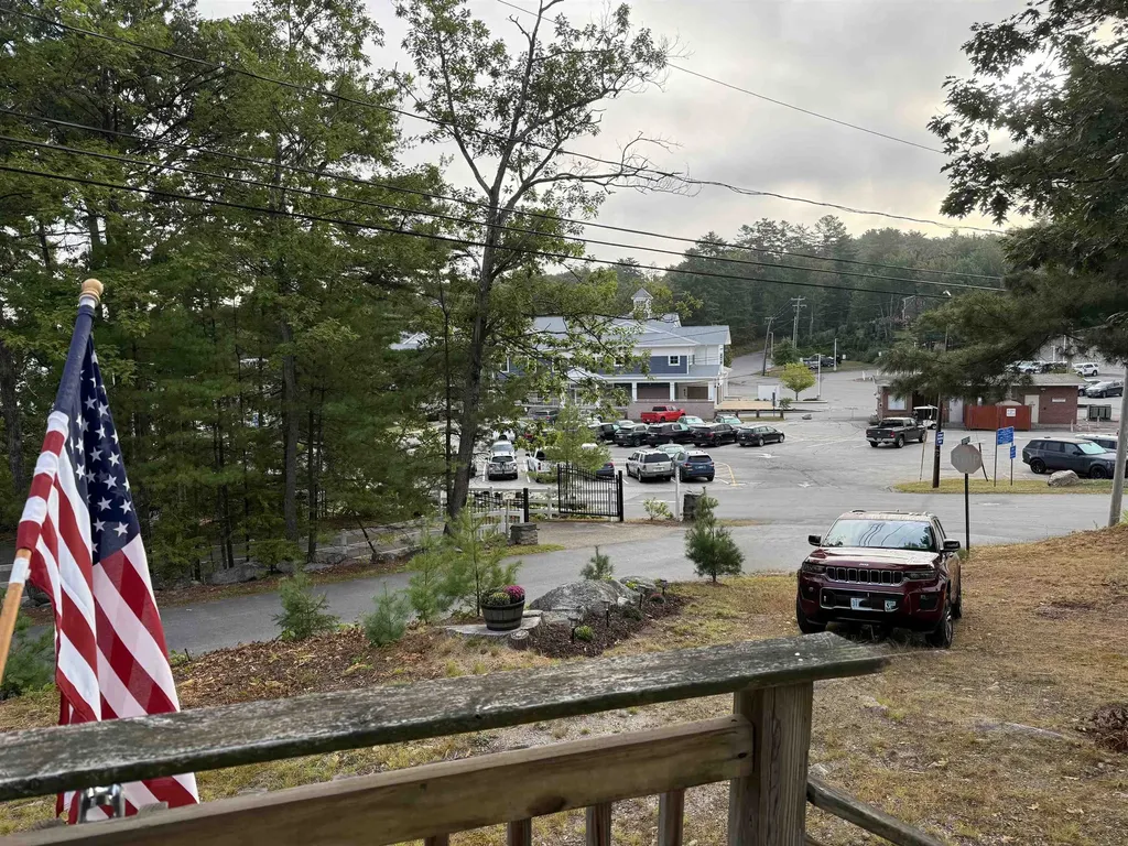 24 Dock Road Gilford NH 03249