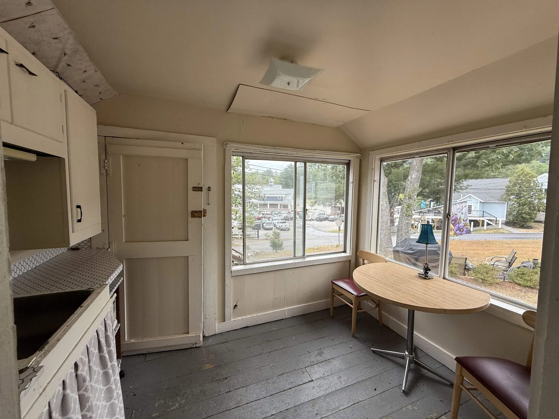 24 Dock Road Gilford NH 03249