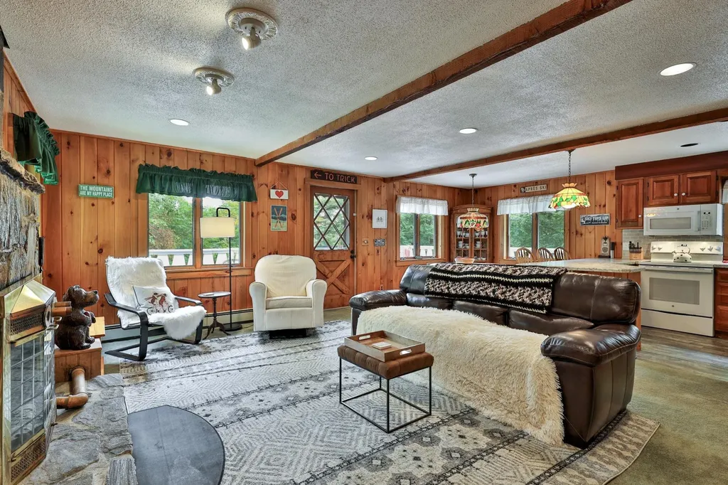 1923 North Hill Road Andover VT 05143