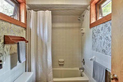 1923 North Hill Road Andover VT 05143