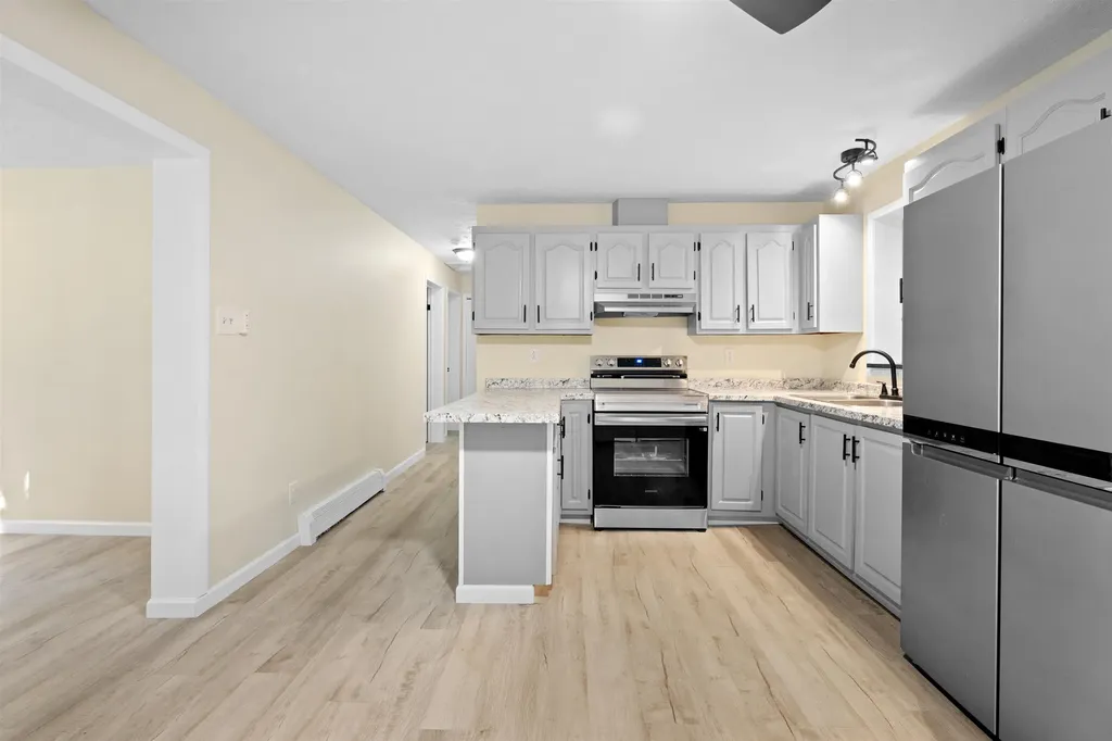 60 Sugar Hill Road Swanzey NH 03446